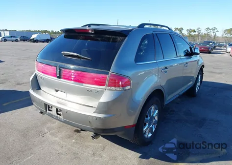 2008 Lincoln Mkx z USA, uszkodzony, nr VIN 2LMDU68C88BJ17696